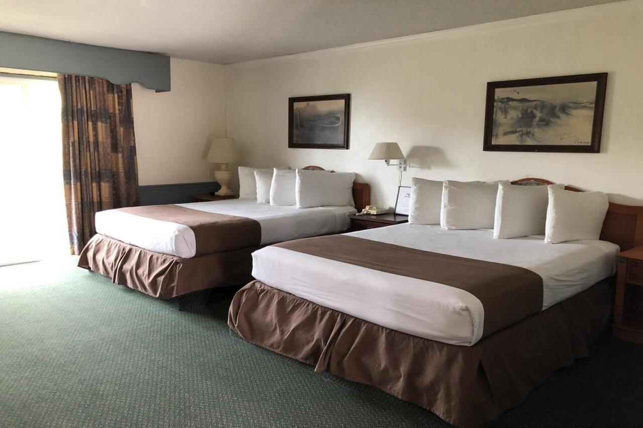 Pine Beach Inn Fort Bragg Extérieur photo