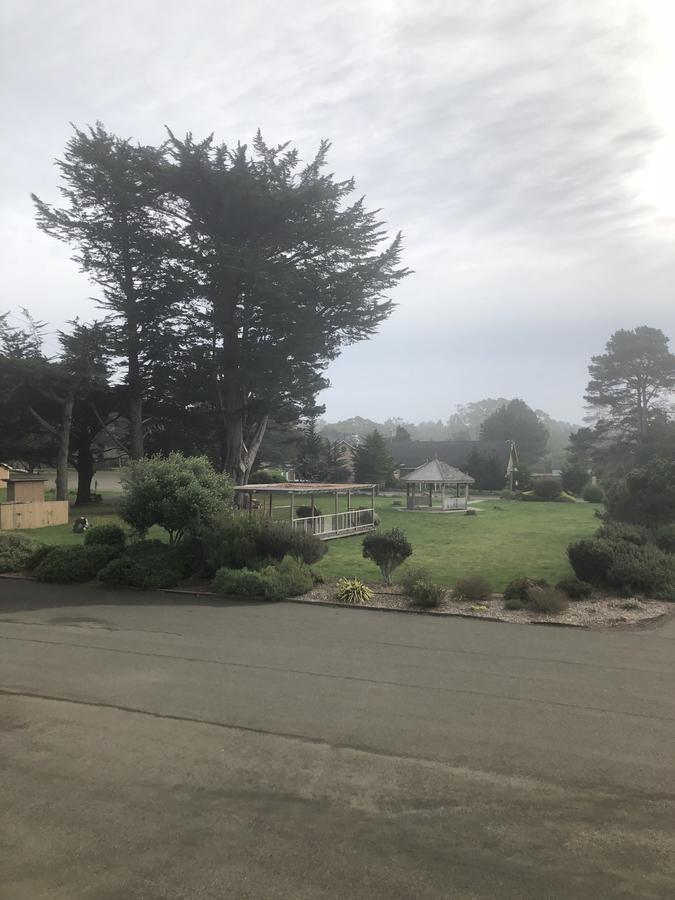 Pine Beach Inn Fort Bragg Extérieur photo