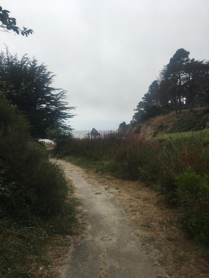 Pine Beach Inn Fort Bragg Extérieur photo