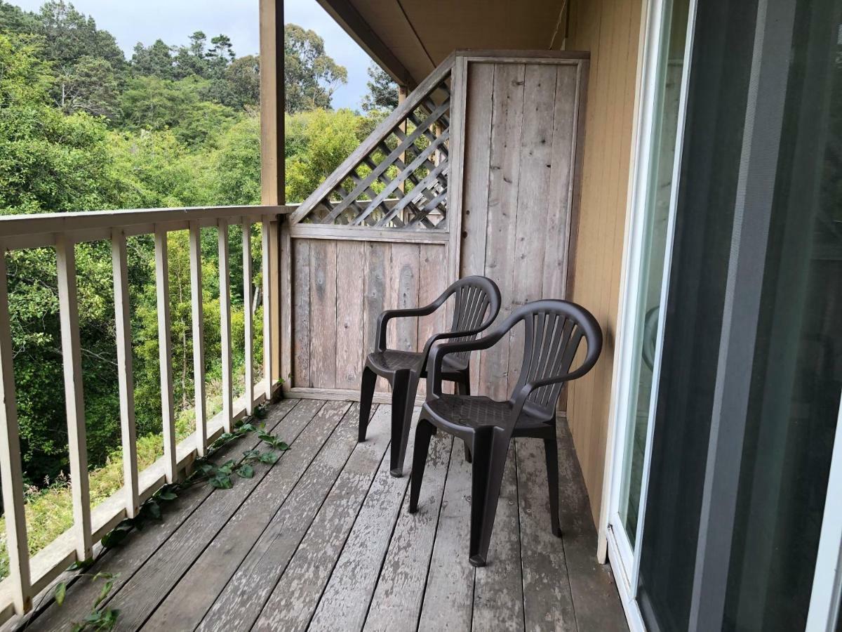 Pine Beach Inn Fort Bragg Extérieur photo