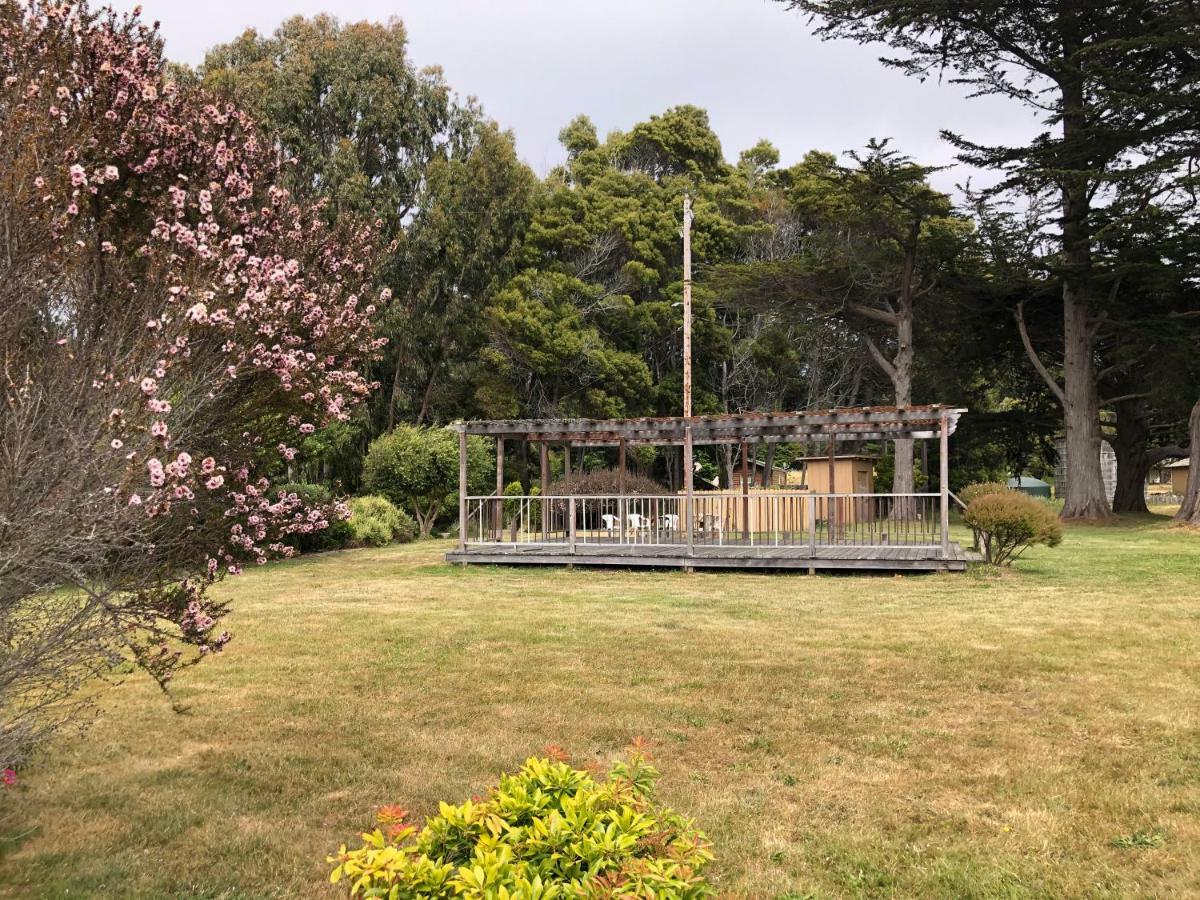 Pine Beach Inn Fort Bragg Extérieur photo